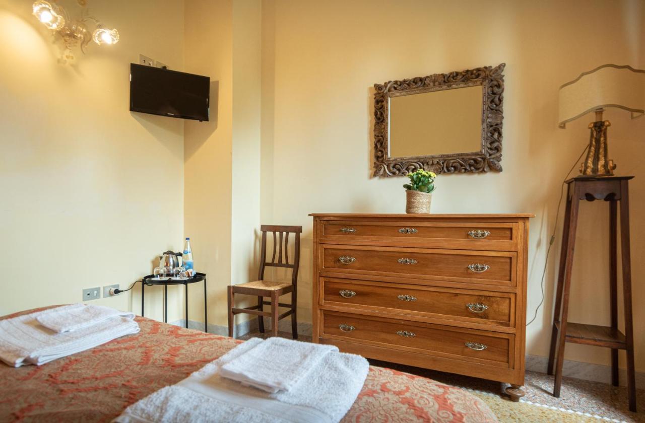 Agriturismo Villa Val D'Olivi Capodacqua  Buitenkant foto