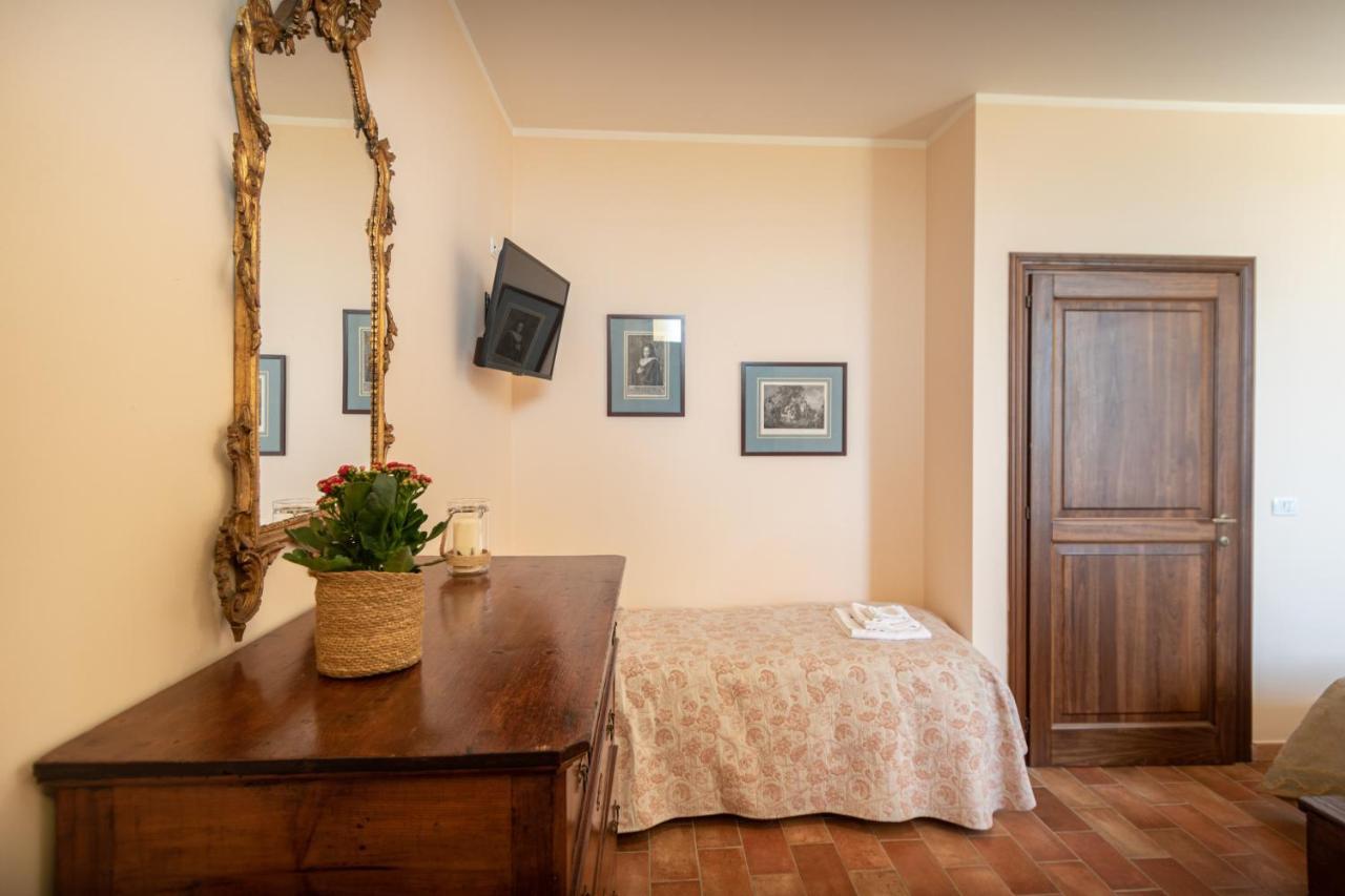 Agriturismo Villa Val D'Olivi Capodacqua  Buitenkant foto