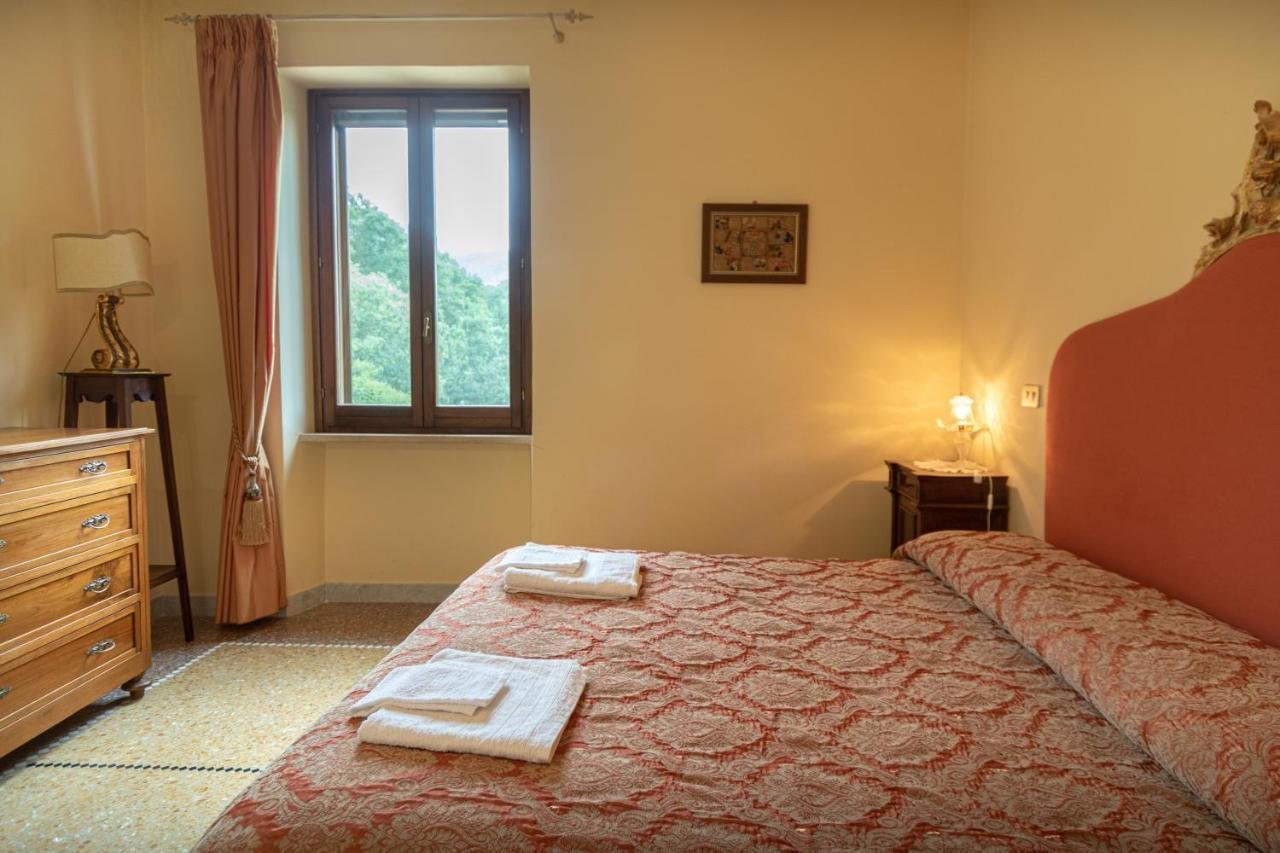 Agriturismo Villa Val D'Olivi Capodacqua  Buitenkant foto