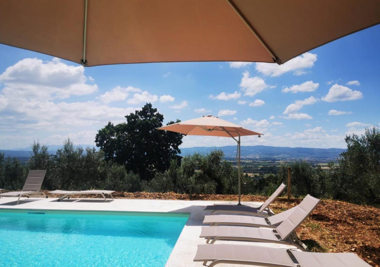 Agriturismo Villa Val D'Olivi Capodacqua  Buitenkant foto