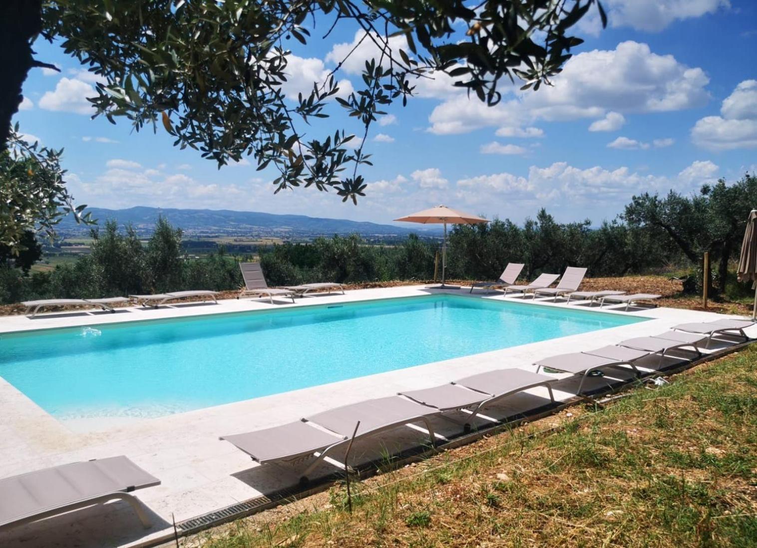 Agriturismo Villa Val D'Olivi Capodacqua  Buitenkant foto