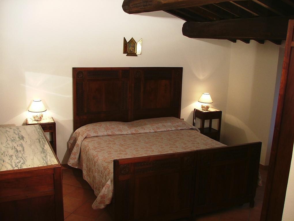 Agriturismo Villa Val D'Olivi Capodacqua  Buitenkant foto